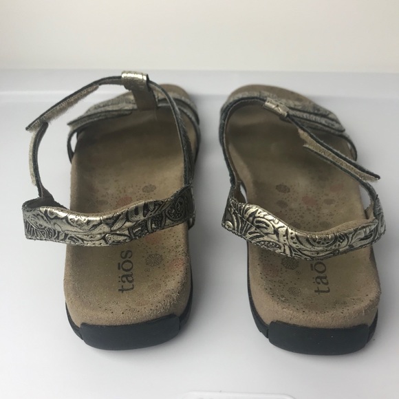 Taos Size 6 Trophy Sandal - Picture 5 of 11